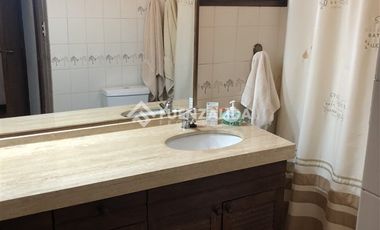 Casa en Venta en Olga Salas / San Joaquín