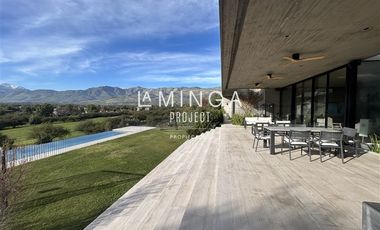 Casa en Arriendo en Hacienda de Chicureo