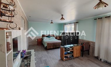 Casa en Venta en Av. Virginia Subercaseaux