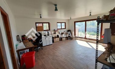 Casa en Venta en Av. Virginia Subercaseaux