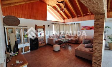 Casa en Venta en Av. Virginia Subercaseaux