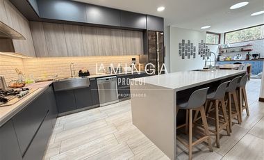 Casa en Venta en Piedra Roja