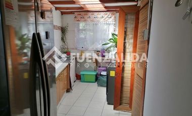 Casa en Venta en Av Rojas Magallanes Av México