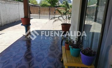 Casa en Venta en Juan Fernández / Manutara