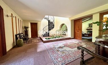 Casa en Venta en Av La Dehesa y Golf Lomas