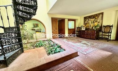 Casa en Venta en Av La Dehesa y Golf Lomas