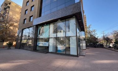 Local Comercial en Venta en Americo Vespucio y Del Inca