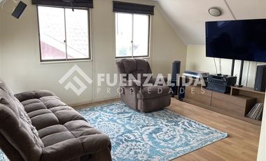 Casa en Venta en Rojas Magallanes / Santa Delia