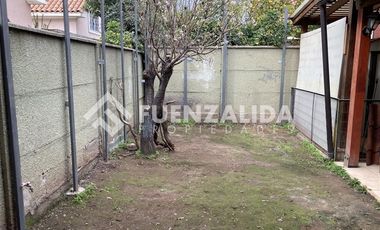 Casa en Venta en Rojas Magallanes / Santa Delia