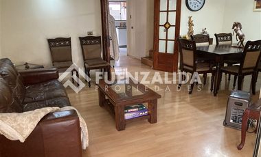 Casa en Venta en Rojas Magallanes / Santa Delia