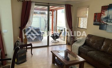 Casa en Venta en Rojas Magallanes / Santa Delia
