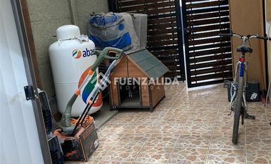Casa en Venta en Rojas Magallanes / Santa Delia