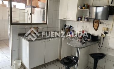 Casa en Venta en Rojas Magallanes / Santa Delia