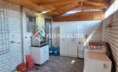 Casa en Venta en Benjamin Subercaseaux/pasaje 7