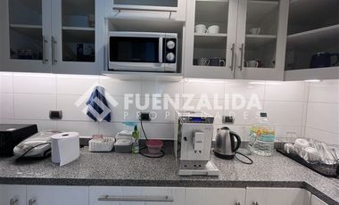Oficina en Venta en Alonso de Córdova metro Manquehue
