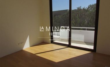 Casa en Venta en Chicureo Colina Piedra Roja