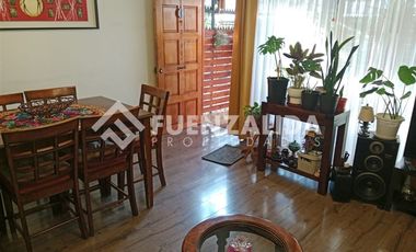 Casa en Venta en Julio Cesar / Lápiz Lazuli