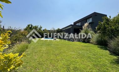 Casa en Venta en Padre Sergio Correa condominio Los Bosques