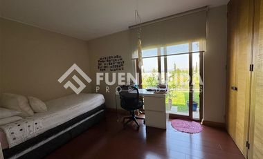 Casa en Venta en Padre Sergio Correa condominio Los Bosques