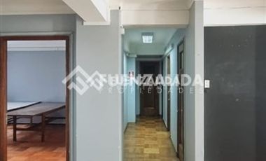 Departamento en Arriendo en Monjitas / Mosqueto / José Miguel de la Barra