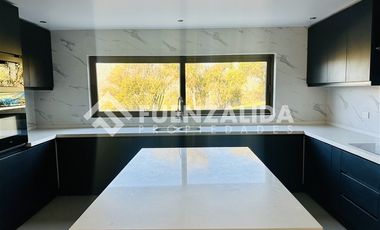 Casa en Venta en CC_ Camino el Toro, Lomas del Puangue