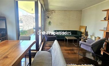 Departamento en Venta en Depto en venta con inmejorable vista asegurada 3B3D Lo Barnechea One Propiedades