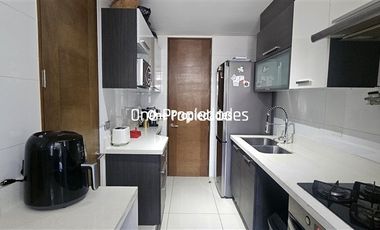 Departamento en Venta en Depto en venta con inmejorable vista asegurada 3B3D Lo Barnechea One Propiedades