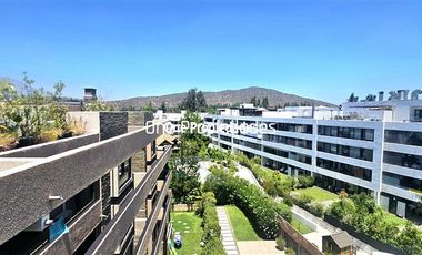 Departamento en Venta en Depto en venta con inmejorable vista asegurada 3B3D Lo Barnechea One Propiedades