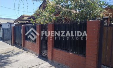 Casa en Venta en Julio César / Cesfam Los Quillayes / General Arriagada