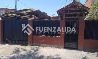 Casa en Venta en Julio César / Cesfam Los Quillayes / General Arriagada