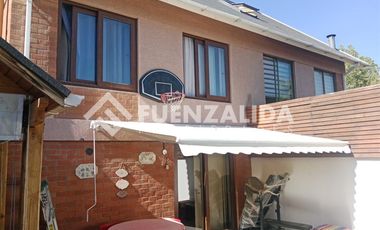 Casa en Venta en Jardín de Edén / Los Castaños