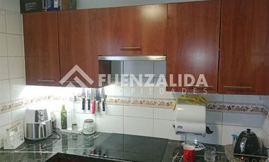 Casa en Venta en Jardín de Edén / Los Castaños