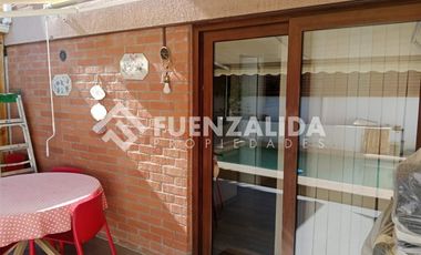Casa en Venta en Jardín de Edén / Los Castaños