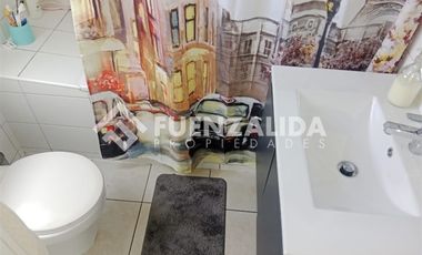 Casa en Venta en Jardín de Edén / Los Castaños