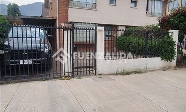 Casa en Venta en Rojas Magallanes/El Hualle sur