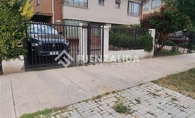 Casa en Venta en Rojas Magallanes/El Hualle sur