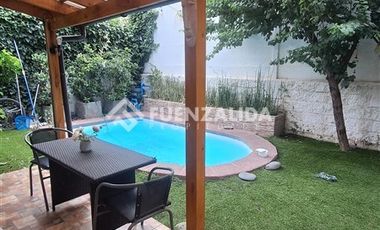 Casa en Venta en Rojas Magallanes/El Hualle sur