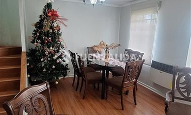 Casa en Venta en Rojas Magallanes/El Hualle sur