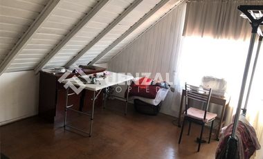 Casa en Venta en Av. Macul / Victor Domingo Silva