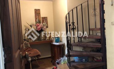 Casa en Venta en Av. Macul / Victor Domingo Silva