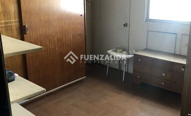 Casa en Venta en Av. Macul / Victor Domingo Silva