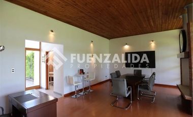 Casa en Venta en Laguna Piedra Roja