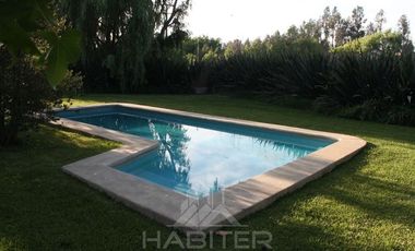 Casa en Arriendo en Camino El Cerrillo, Zapallar, Curicó