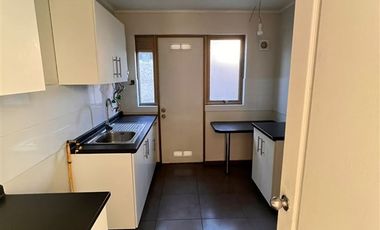 Casa en Arriendo en ZAPALLAR, CURICO