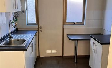 Casa en Arriendo en ZAPALLAR, CURICO
