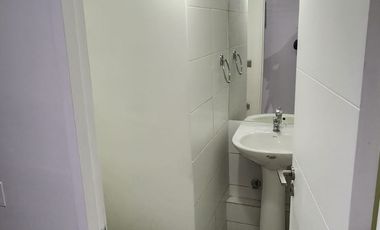 OFICINA LADO METRO MANUEL MONTT