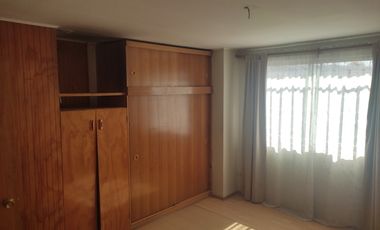 ARRIENDO CASA INTERIOR  EL BOSQUE 2D  INDEPENDIENTE