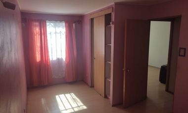 ARRIENDO CASA INTERIOR  EL BOSQUE 2D  INDEPENDIENTE