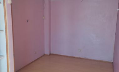 ARRIENDO CASA INTERIOR  EL BOSQUE 2D  INDEPENDIENTE