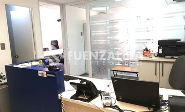 Oficina en Venta en Apoquindo/Tobalaba